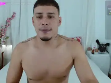 Chaturbate Free Live Porn of therockalejandro