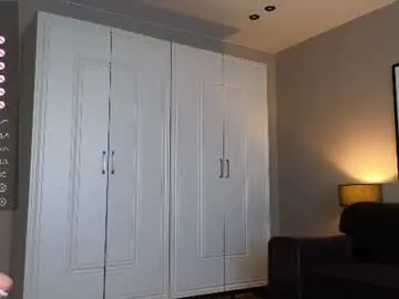Chaturbate Free Live Porn of brightrays__