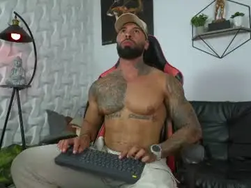 Chaturbate Live Sex Cam of casticatheking
