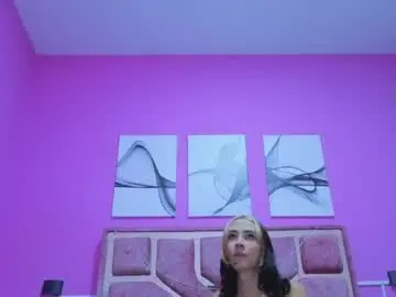 Chaturbate Sex Chat of samantaa_liov