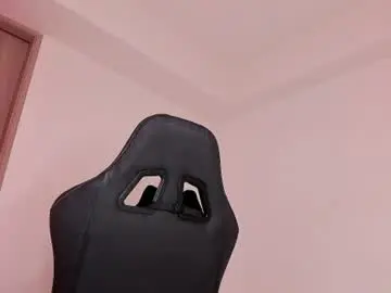 Chaturbate Live Porn of skinnyy__016__