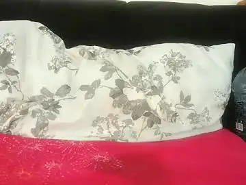 Chaturbate Watch Live Sex Cams of daddies_toy_1