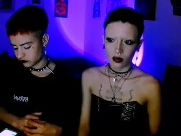 Chaturbate Live Sex of plutonbluemoon_999