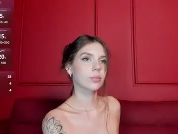 Chaturbate Live Sex Cam of mirandaclarck