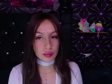 Chaturbate Live Sex Cam of miis_beellaa