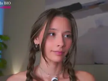 Chaturbate Live Porn of falinecrosthwaite