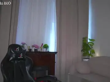 Chaturbate Adult Webcam of falinecrosthwaite