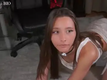 Chaturbate Adult Webcam of falinecrosthwaite