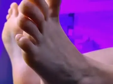 Chaturbate Sex Cam of hyileyclark