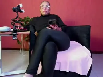 Chaturbate Adult Webcam of milf_sikiu