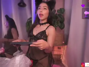 Chaturbate Live Sex of charloottee_1