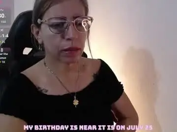 Chaturbate Best live sex cam show of chayla_ruiz