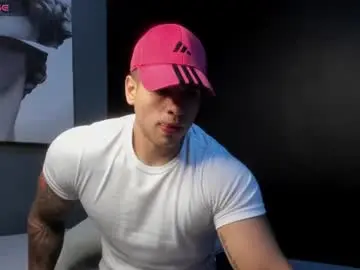 Chaturbate Live Porn of nicolasmuscle
