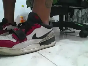 Chaturbate Adult Webcam of srfindomfeet_