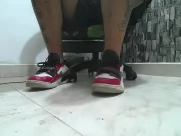 Chaturbate Sex Chat of srfindomfeet_