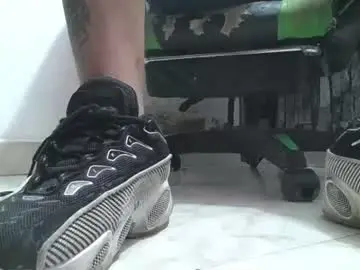 Chaturbate Nude Webcam of srfindomfeet_