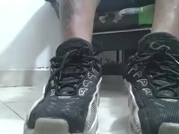 Chaturbate Sex Cam of srfindomfeet_