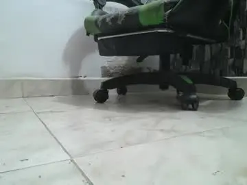 Chaturbate Sex Cam of srfindomfeet_