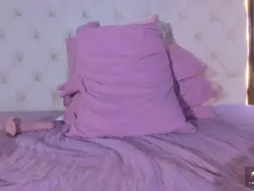 Chaturbate Free Live Porn of antonella_lucenti