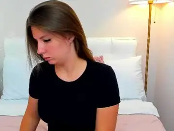 Chaturbate Live Sex Cam of miraswee