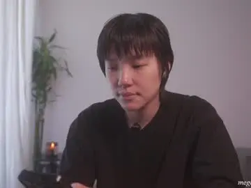 Chaturbate Free Live Porn of meganmei666