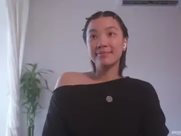 Chaturbate Watch Live Sex Cams of meganmei666