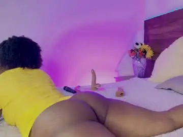 Chaturbate Live Sex Cam of cristofer_love