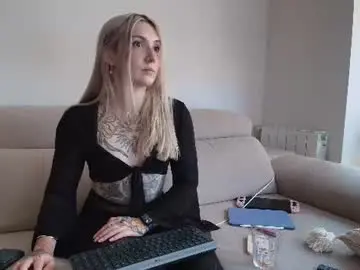 Chaturbate Free Porn Cam of tattoobbgirl