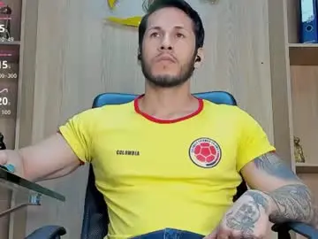 Chaturbate Live Sex Cam of george_diesell_