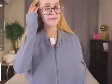 Chaturbate Free Porn Cam of maybellebyone