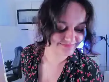 Chaturbate Live Sex Cam of stella_qutie