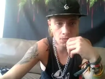 Chaturbate Watch Live Sex Cams of altboy010
