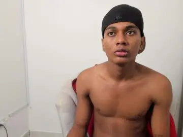 Chaturbate Free Live Porn of an_fox23