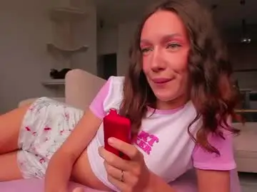 Chaturbate Live Sex of awgustina_sweetheart22