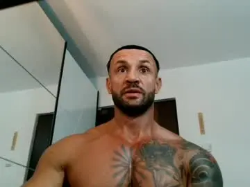 Chaturbate Live Sex of tridentmuscles