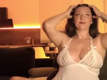 Chaturbate Adult Video Chat of 21tweetypie21