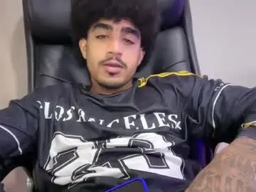 Chaturbate Free Porn Cam of dominic_brand