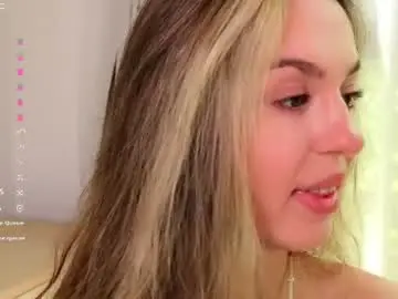 Chaturbate Private Sex Chat of milky_sofa