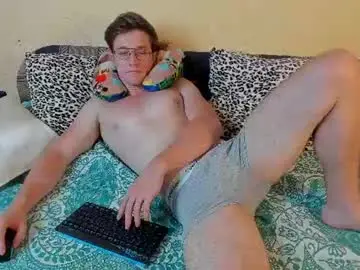 Chaturbate Nude Webcam of deni_boy99