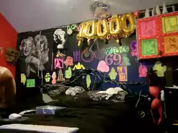 Chaturbate Sex Cam of kjs_daddy123