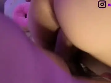 Chaturbate Free Porn Cam of mia_tylor01