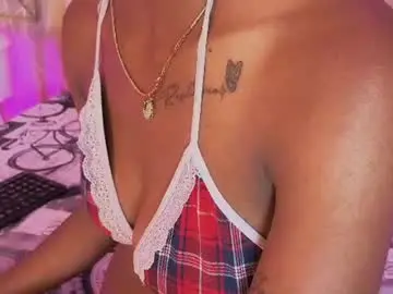 Chaturbate Adult Webcams of shanelle__