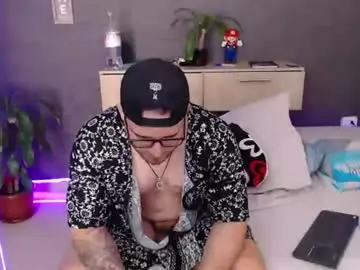 Chaturbate Free Live Porn of maximussantorini