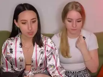 Chaturbate Live Sex Cam of mimipaws