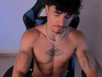 Chaturbate Adult Video Chat of thomas_fit1
