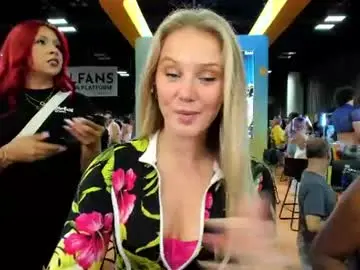 Chaturbate Free Live Porn of lexi_luv