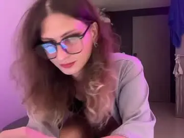 Chaturbate Free Porn Cam of alicepinkhead