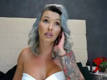 Chaturbate Live Porn of issasmyth
