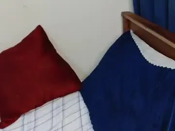 Chaturbate Sex Cam of macie_smith