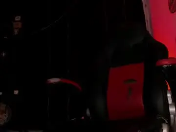 Chaturbate Watch Live Sex Cams of thebeastmaster_